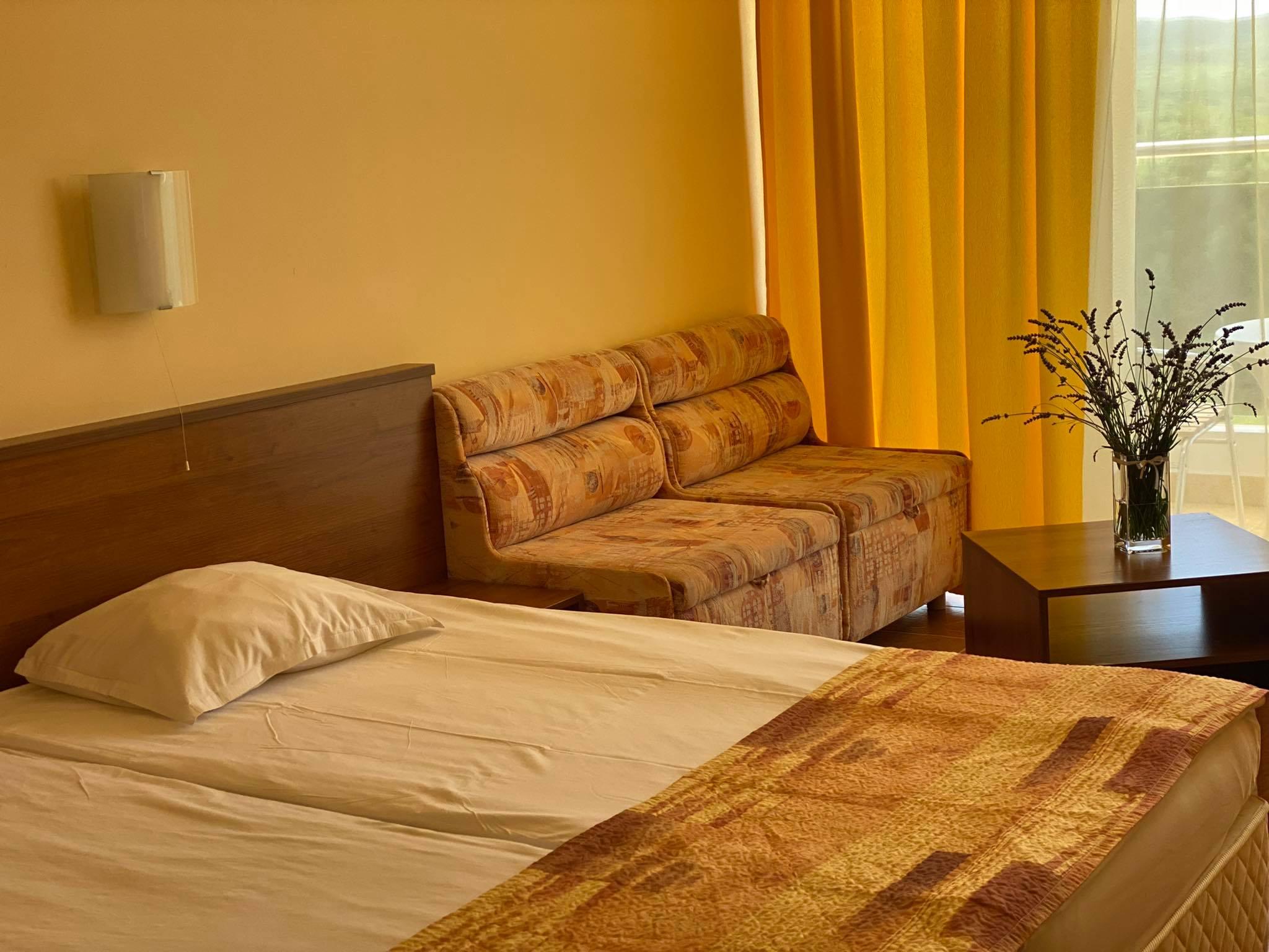 Hotel Plamena Palace Primorsko Luaran gambar
