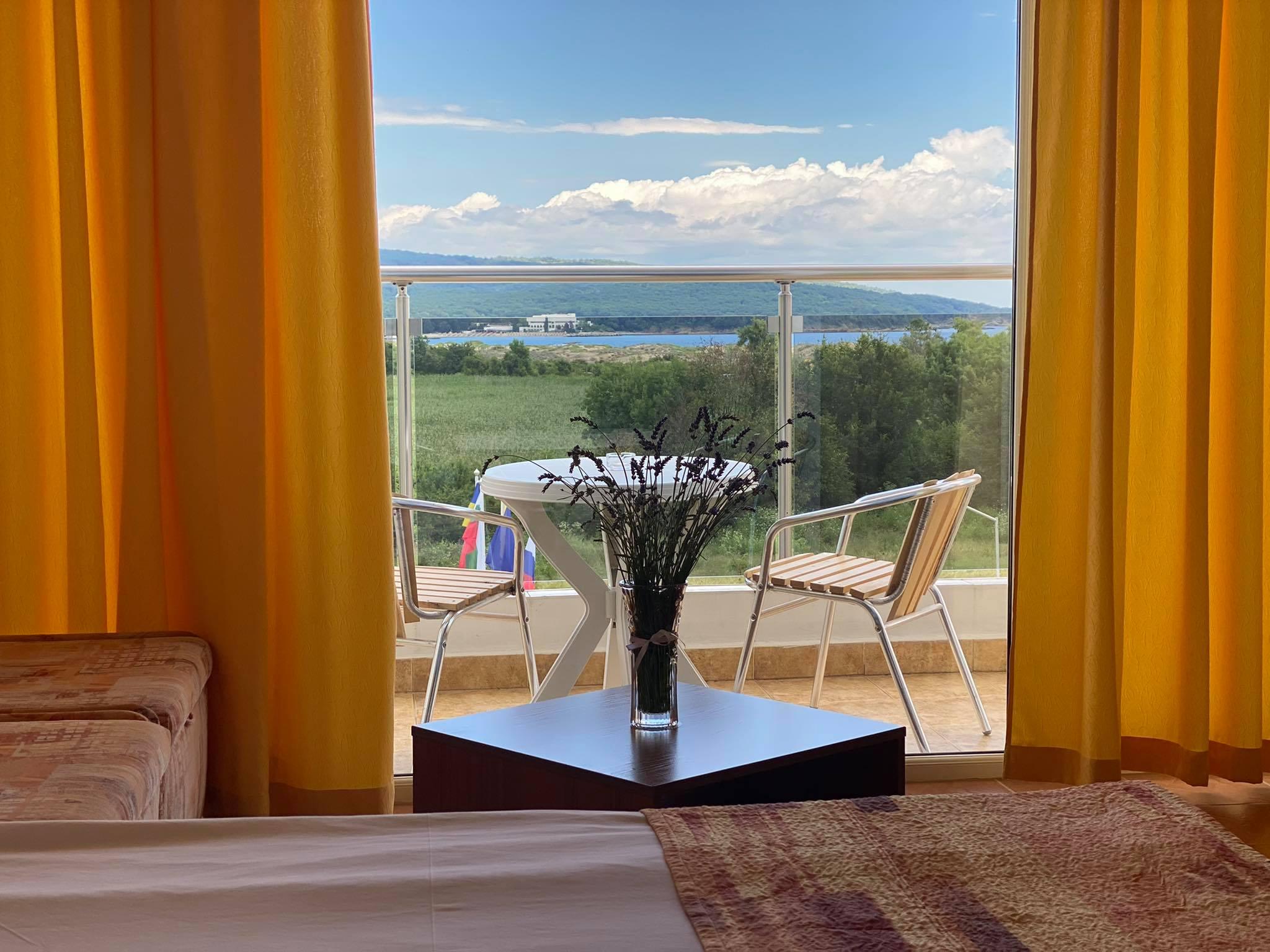 Hotel Plamena Palace Primorsko Luaran gambar