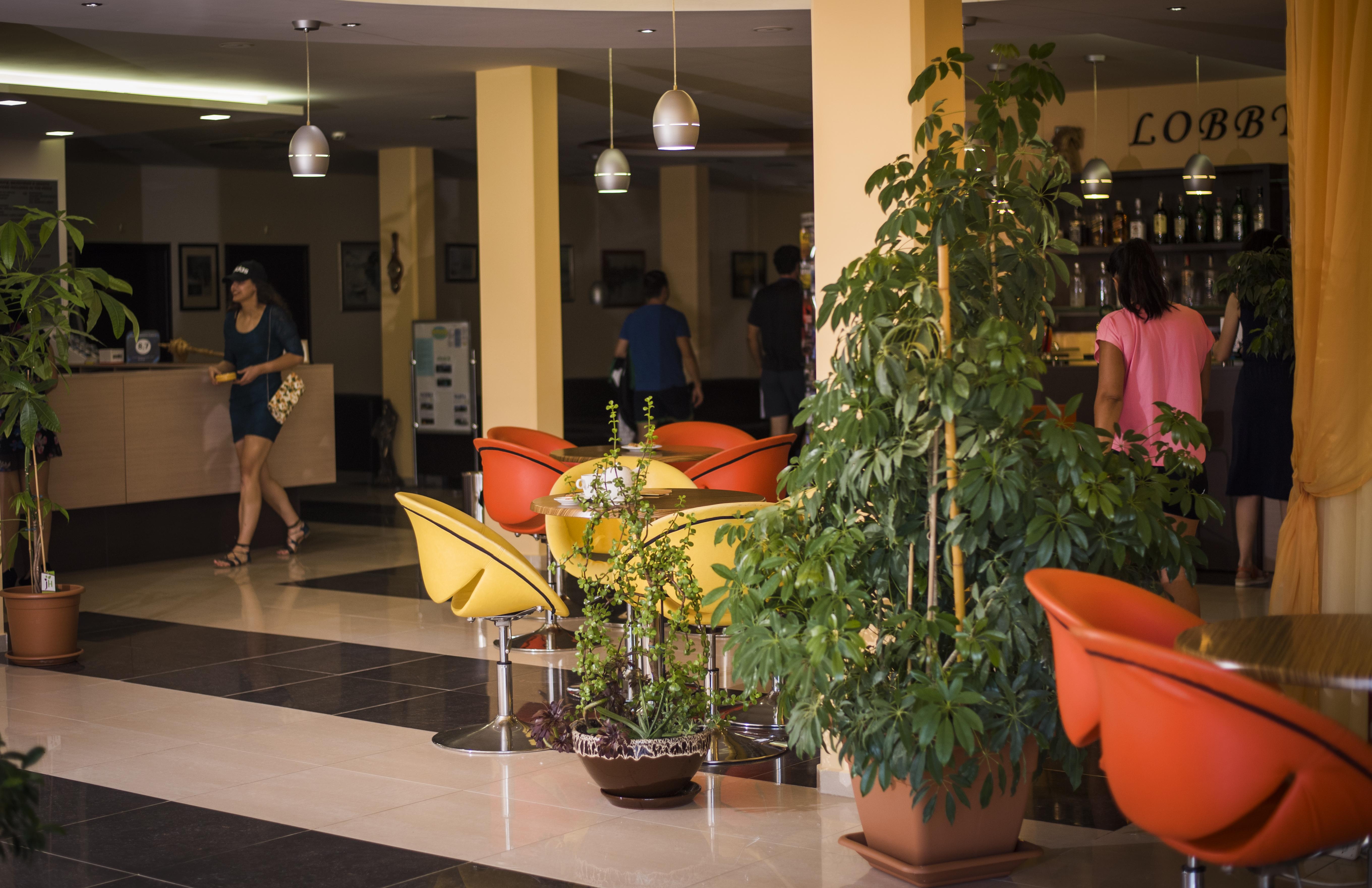 Hotel Plamena Palace Primorsko Luaran gambar
