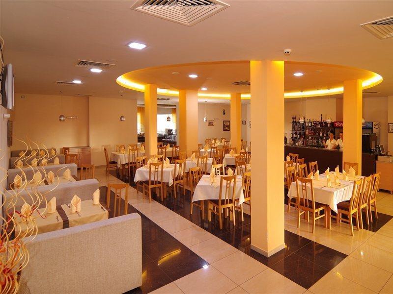 Hotel Plamena Palace Primorsko Luaran gambar