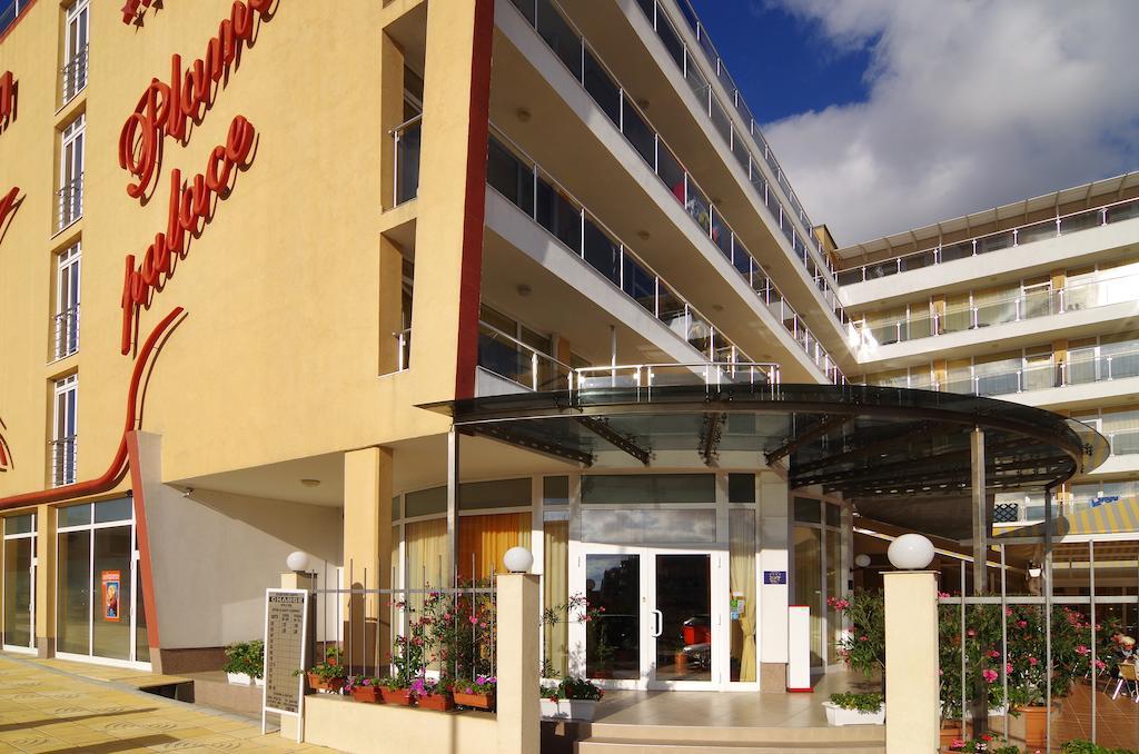 Hotel Plamena Palace Primorsko Luaran gambar