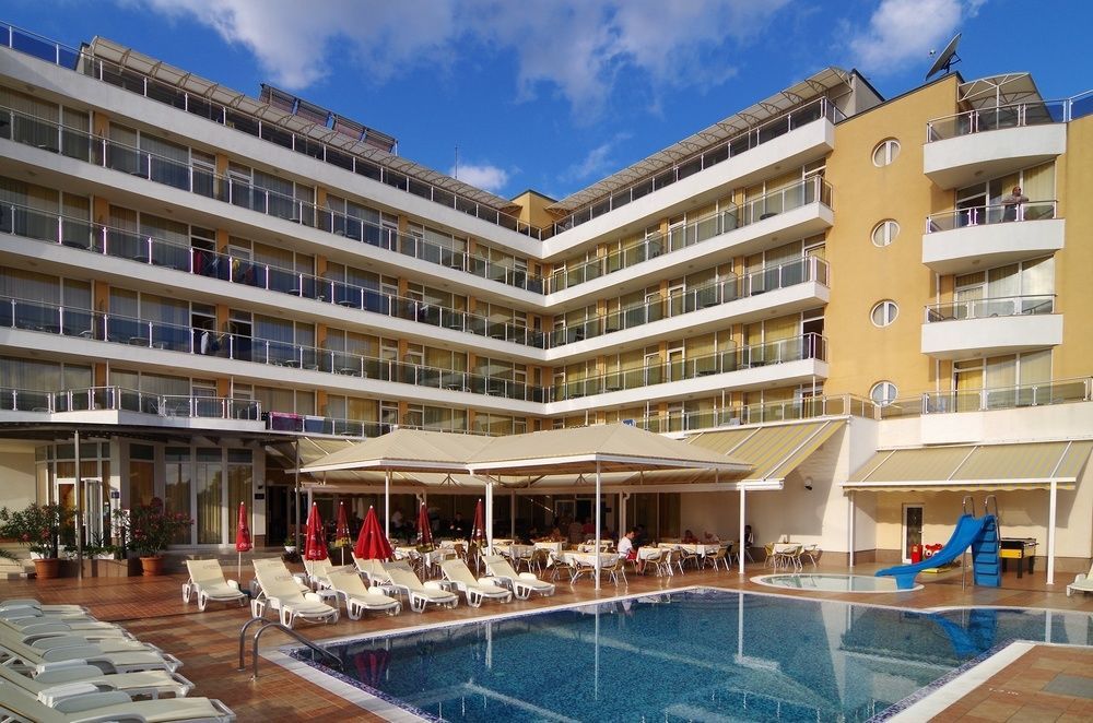 Hotel Plamena Palace Primorsko Luaran gambar